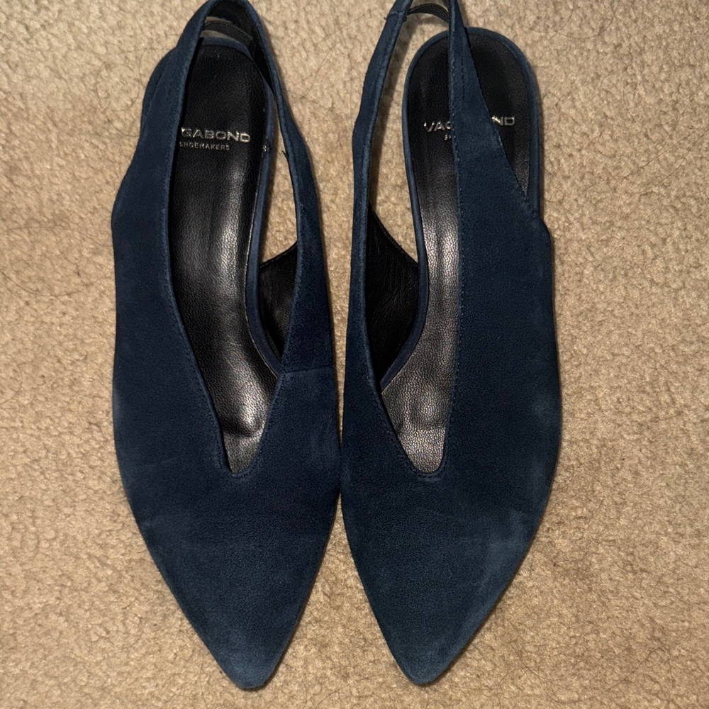 Vagabond Slingback Kitten Heels